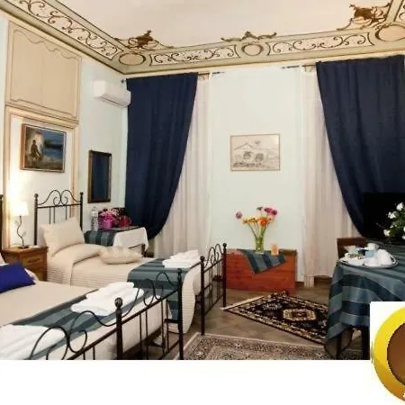 Locami Holiday&rooms Piazzetta Messinese * Palermo